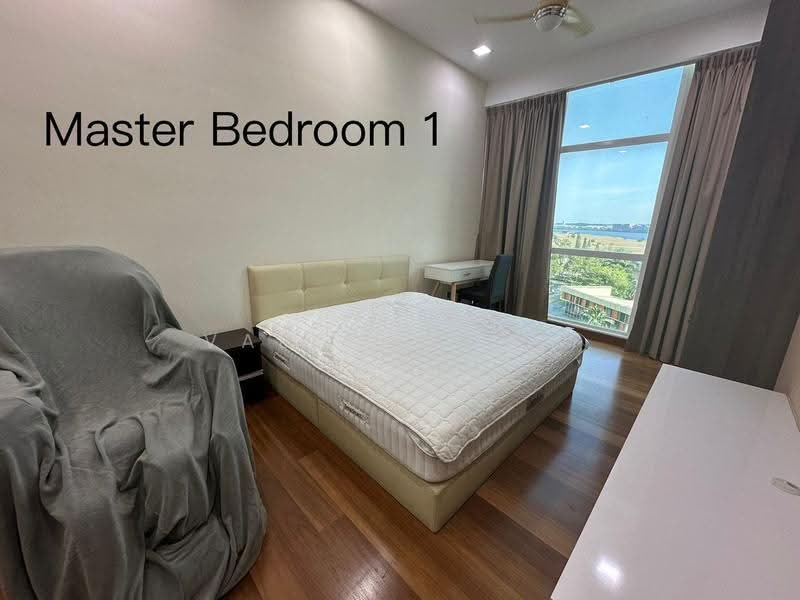 Kediaman Servis untuk Dijual di Paragon Residences @ Straits View - Valerie Saw - Master Bedroom - PropertyGuru.com.my