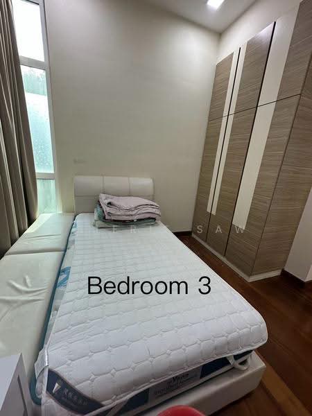 Kediaman Servis untuk Dijual di Paragon Residences @ Straits View - Valerie Saw - Bedroom - PropertyGuru.com.my