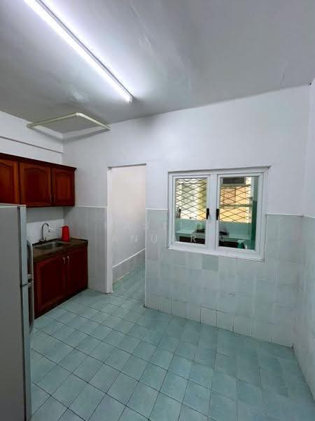 Kondominium untuk Disewa di Gurney Heights - Rasyid Anuar - Kitchen - PropertyGuru.com.my