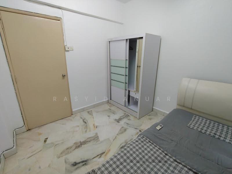 Kondominium untuk Disewa di Gurney Heights - Rasyid Anuar - Bedroom - PropertyGuru.com.my