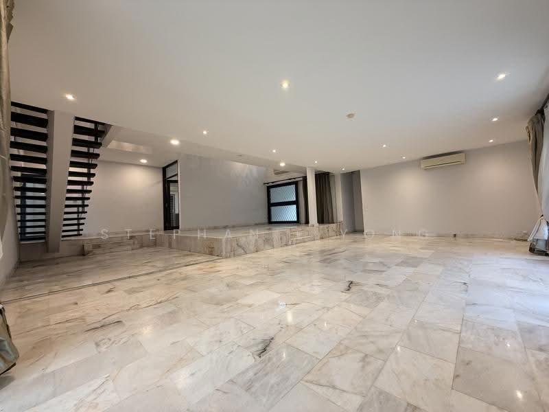 Bungalow House for Sale in Taman Hillview (Ulu Kelang) - Stephanie Yong - PropertyGuru.com.my