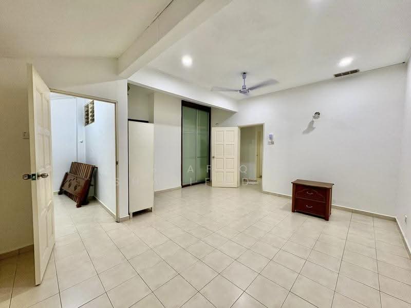 2-storey Terraced House for Sale in Seksyen 4 (Shah Alam) - Syafiq Sharifudin - PropertyGuru.com.my