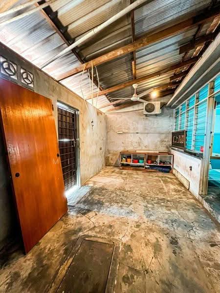 Shop for Rent in Perling (Skudai) - Ming Yeap - Interior - PropertyGuru.com.my
