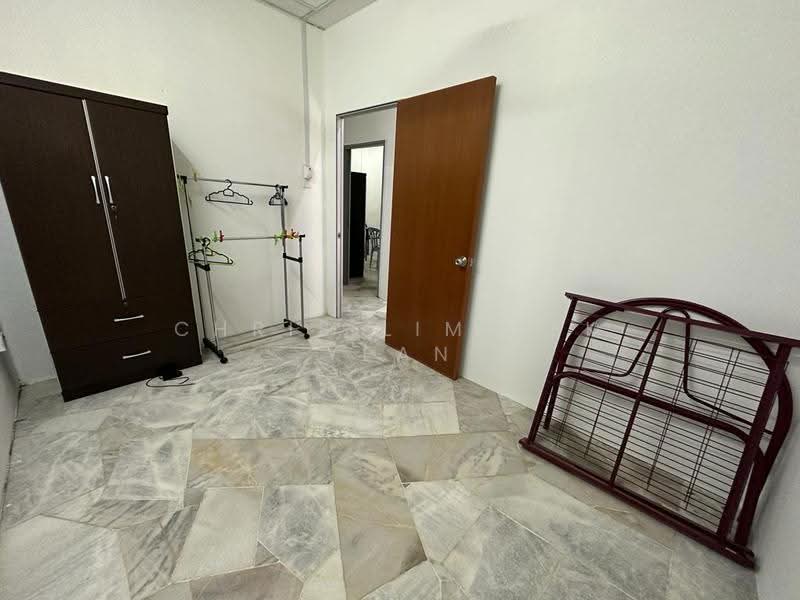 Rumah Teres untuk Dijual di Bandar Sungai Long (Selangor) - Chris Lim Pek Yean - Bedroom - PropertyGuru.com.my