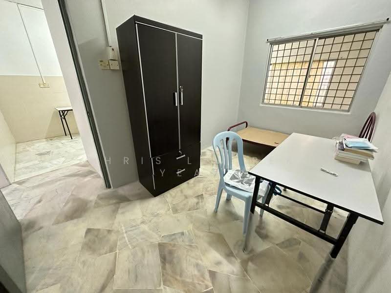 Rumah Teres untuk Dijual di Bandar Sungai Long (Selangor) - Chris Lim Pek Yean - Bedroom - PropertyGuru.com.my