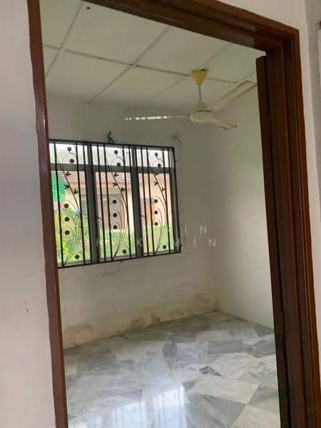 Rumah Teres untuk Dijual di Bukit Sentosa (Rawang) - Nazrin Hakimin - Interior - PropertyGuru.com.my