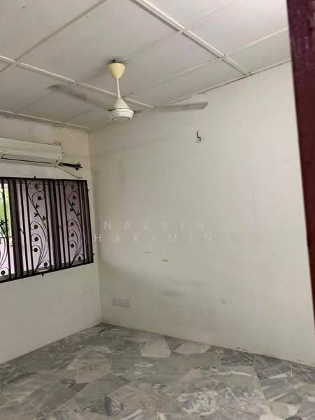 Rumah Teres untuk Dijual di Bukit Sentosa (Rawang) - Nazrin Hakimin - Interior - PropertyGuru.com.my