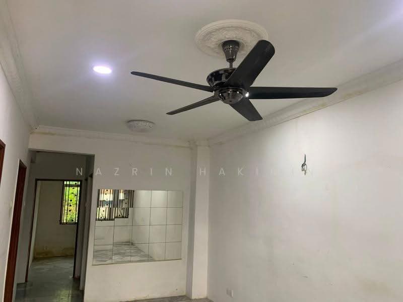 Rumah Teres untuk Dijual di Bukit Sentosa (Rawang) - Nazrin Hakimin - Interior - PropertyGuru.com.my