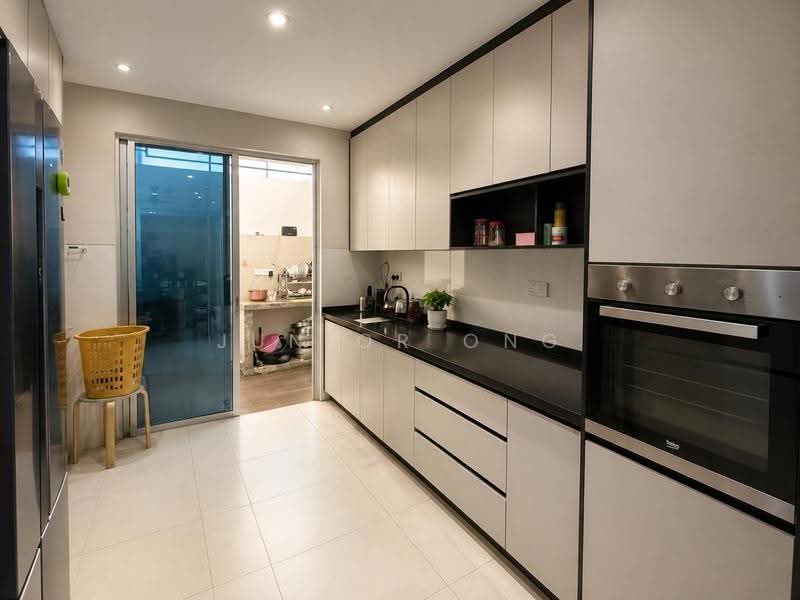 2-storey Terraced House for Sale in Rawang (Selangor) - Junior Ong - Kitchen - PropertyGuru.com.my