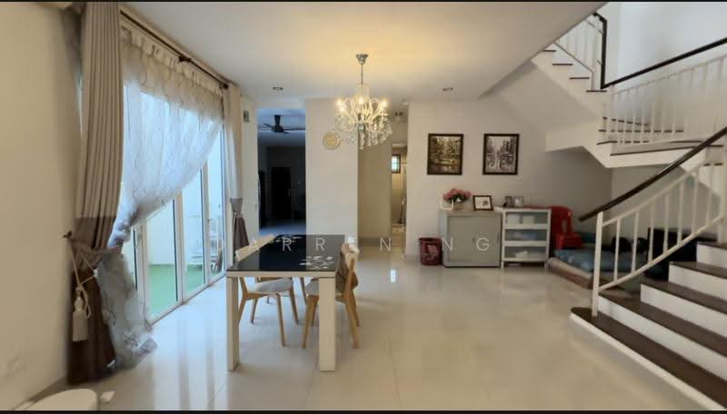 Terraced House for Sale in Temasya Glenmarie (Glenmarie) - Darren Ng - Dining Room - PropertyGuru.com.my