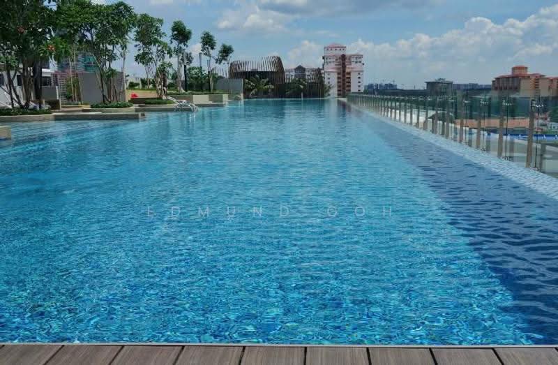 Kediaman Servis untuk Dijual di Eve Suite / NZX Square - Edmund Goh - Pool - PropertyGuru.com.my