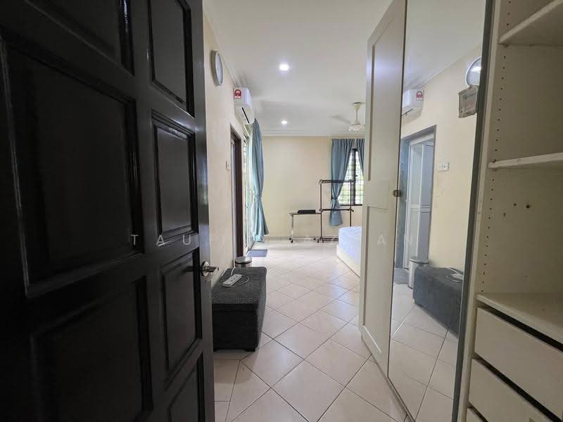 Condominium for Sale at Sri Lojing Condominiums - Taufiq Azlan - Bedroom - PropertyGuru.com.my