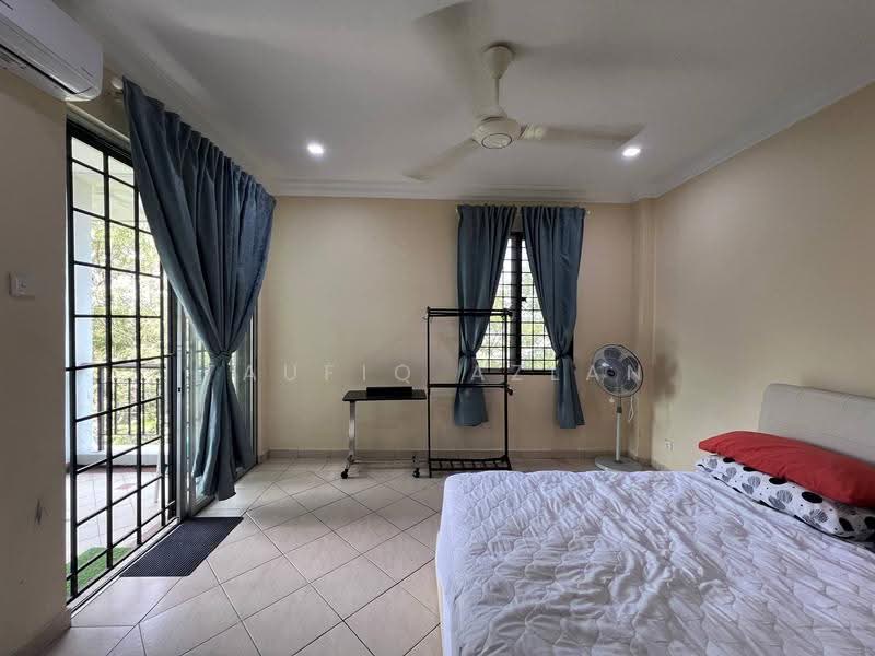 Condominium for Sale at Sri Lojing Condominiums - Taufiq Azlan - Bedroom - PropertyGuru.com.my