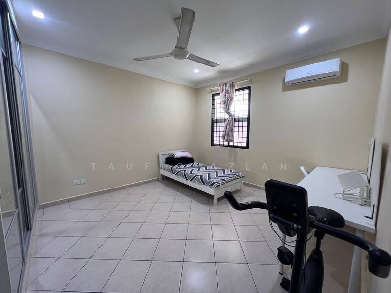 Condominium for Sale at Sri Lojing Condominiums - Taufiq Azlan - Bedroom - PropertyGuru.com.my