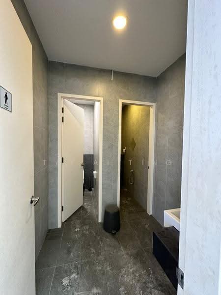 Factory for Rent in Eco Business Park 2 Senai (Senai) - Tay Ai Ting - Bathroom - PropertyGuru.com.my