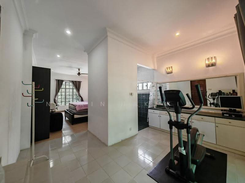Bungalow House for Sale in Bukit Rahman Putra (Sungai Buloh) - Nazrin Hakimin - Bedroom - PropertyGuru.com.my