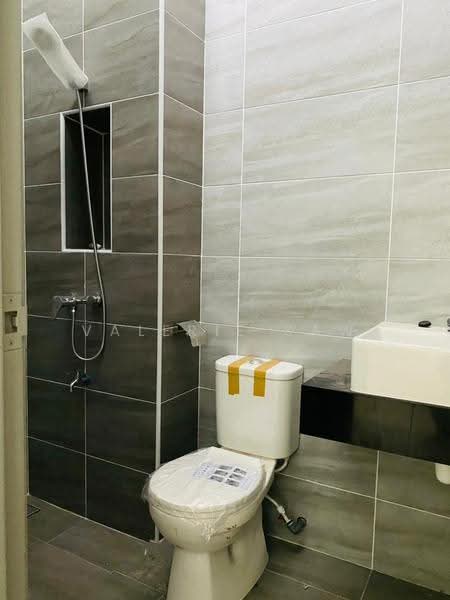 Rumah Kluster untuk Dijual di Skudai (Johor) - Valerie Saw - Bathroom - PropertyGuru.com.my