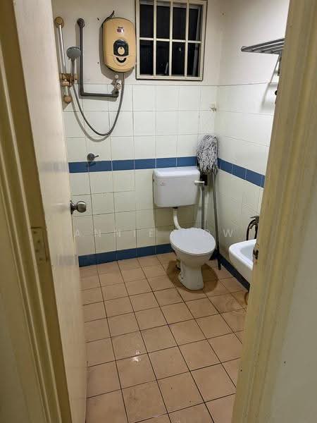 Kondominium untuk Dijual di Prima Setapak Condominium - Annie How - Bathroom - PropertyGuru.com.my