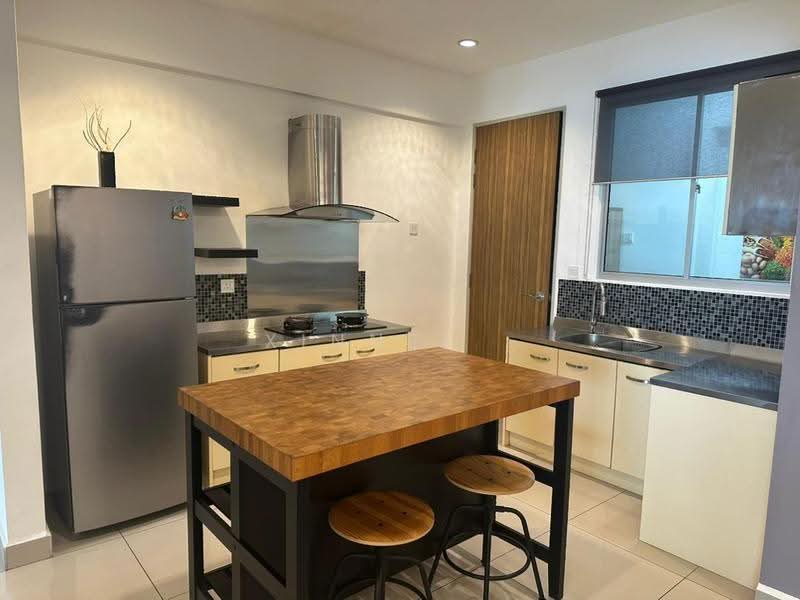 Kondominium untuk Disewa di Surin Condominium - Xinnee . - Kitchen - PropertyGuru.com.my