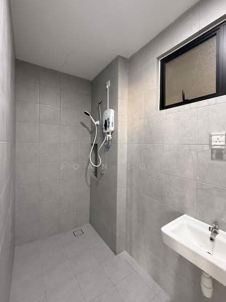Kediaman Servis untuk Disewa di Ara Residence - Joan Loh - Bathroom - PropertyGuru.com.my