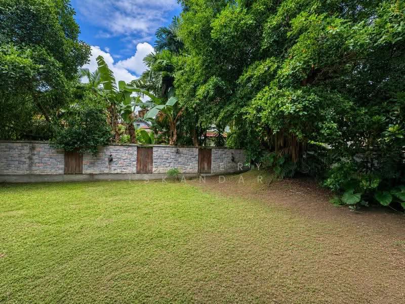 Bungalow House untuk Dijual di SS1 (Petaling Jaya) - Shaziery Iskandar - Garden - PropertyGuru.com.my