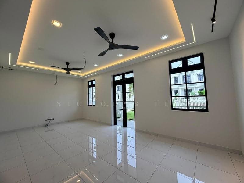 Rumah Teres 2.5-Tingkat untuk Dijual di Eco Botanic (Iskandar Puteri (Nusajaya)) - Nicholas Tey - Living Room - PropertyGuru.com.my