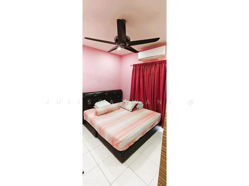 Rumah Bandar untuk Dijual di Bandar Saujana Putra (Tanjong Duabelas) - Julisyazwani @ Wani - Bedroom - PropertyGuru.com.my