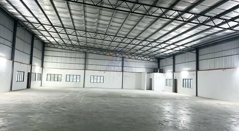 Warehouse for Rent in Kuantan (Pahang) - Joceline Chin - Interior - PropertyGuru.com.my