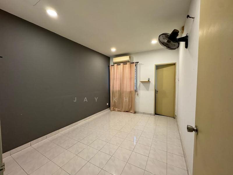 2-storey Terraced House for Rent in Taman Sutera (Kajang) - Jay Khoo - Interior - PropertyGuru.com.my
