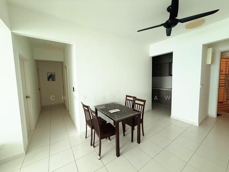 Kondominium untuk Disewa di i-Santorini - Charles Chaw - Dining Room - PropertyGuru.com.my