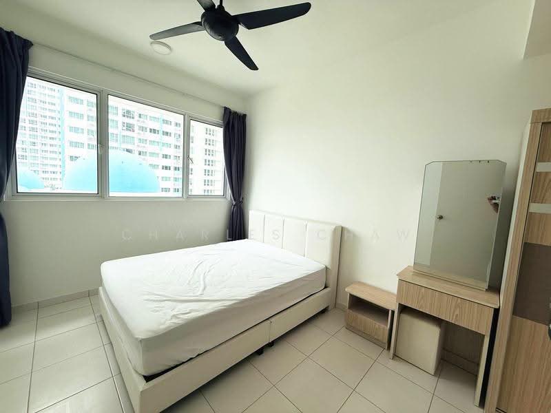 Kondominium untuk Disewa di i-Santorini - Charles Chaw - Bedroom - PropertyGuru.com.my