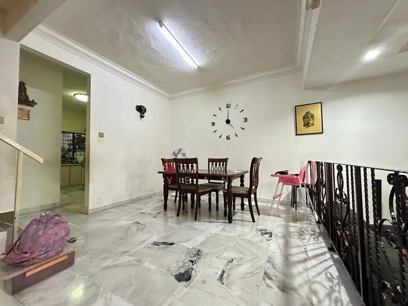 Rumah Teres untuk Dijual di Bandar Sungai Long (Selangor) - Chris Lim Pek Yean - Dining Room - PropertyGuru.com.my