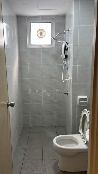 Kondominium untuk Disewa di i-Santorini - Janice Ooi - Bathroom - PropertyGuru.com.my