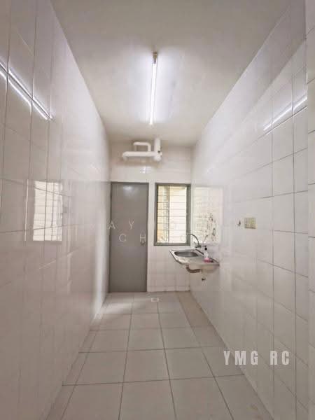 Apartment for Sale at Akasia - Raymond Choo - Kitchen - PropertyGuru.com.my