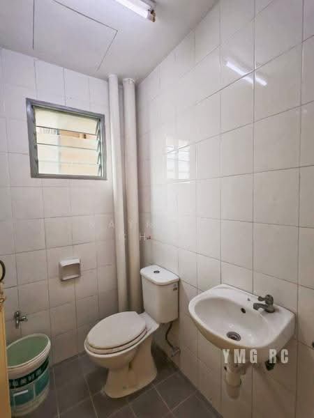 Apartment for Sale at Akasia - Raymond Choo - Bathroom - PropertyGuru.com.my