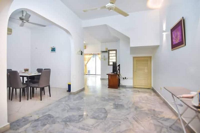 Terraced House for Sale in Usj 3 (Subang Jaya) - Tom Ting - Living Room - PropertyGuru.com.my