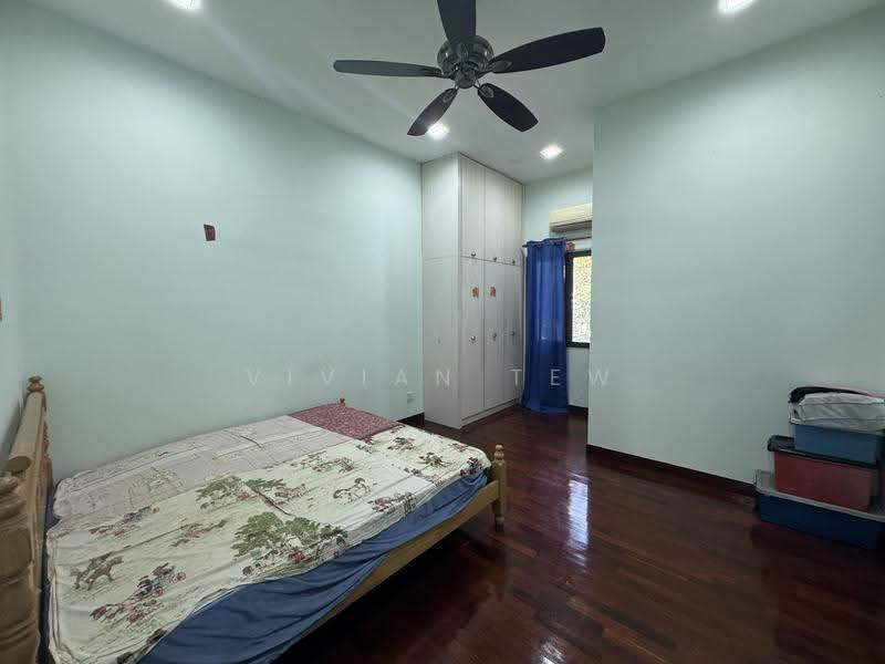 Rumah Teres 2-Tingkat untuk Disewa di Valencia (Sungai Buloh) - Vivian Tew - Bedroom - PropertyGuru.com.my