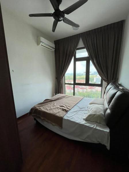 Kediaman Servis untuk Disewa di Crescent Bay Suites (Teluk Bayu) - Sam Yap - Bedroom - PropertyGuru.com.my