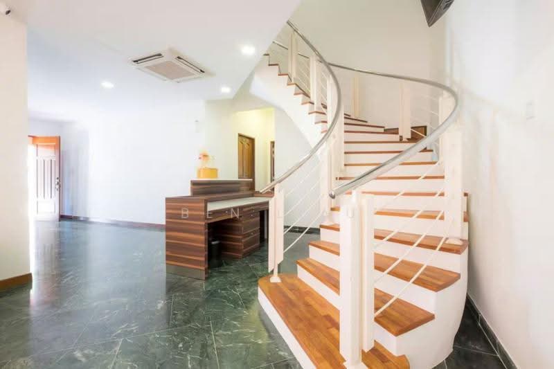 Bungalow House untuk Dijual di Tanjung Bungah (Penang) - Ben Liau - Entrance - PropertyGuru.com.my