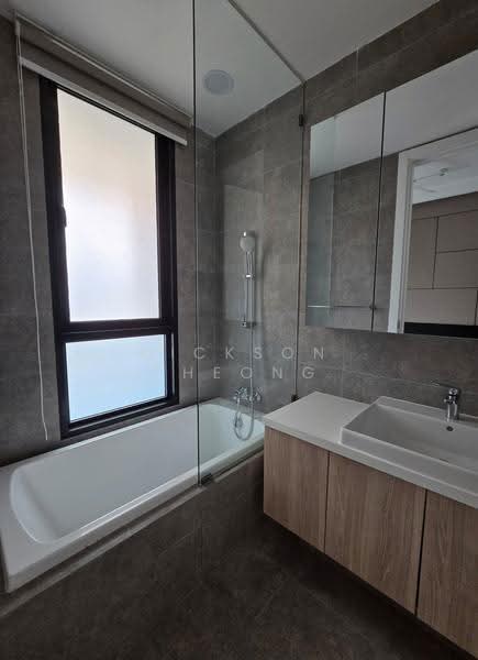 Kediaman Servis untuk Disewa di Kami - Dickson Cheong - Bathroom - PropertyGuru.com.my