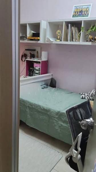 Rumah Teres 2-Tingkat untuk Dijual di Kampung Tasik Tambahan (Ampang) - EMA ALLANG - Bedroom - PropertyGuru.com.my
