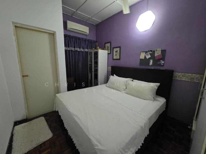 Rumah Teres untuk Dijual di Bandar Sungai Long (Selangor) - Chris Lim Pek Yean - Bedroom - PropertyGuru.com.my