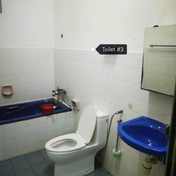 2-storey Terraced House for Sale in Taman Sri Sentosa (Jalan Klang Lama (Old Klang Road)) - Belle Yee - Bathroom - PropertyGuru.com.my
