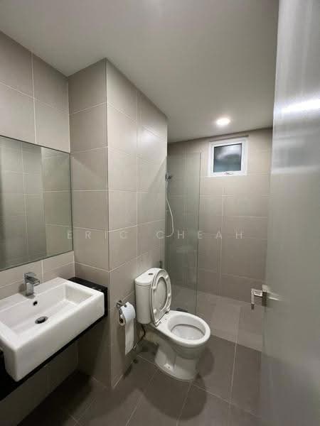 Kondominium untuk Disewa di Tropicana Bay Residences - Eric Cheah - Bathroom - PropertyGuru.com.my