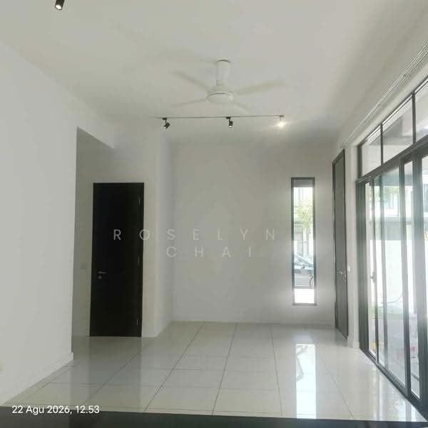 2-storey Terraced House for Rent in Medini (Iskandar Puteri (Nusajaya)) - Roselynn Chai - Living Room - PropertyGuru.com.my