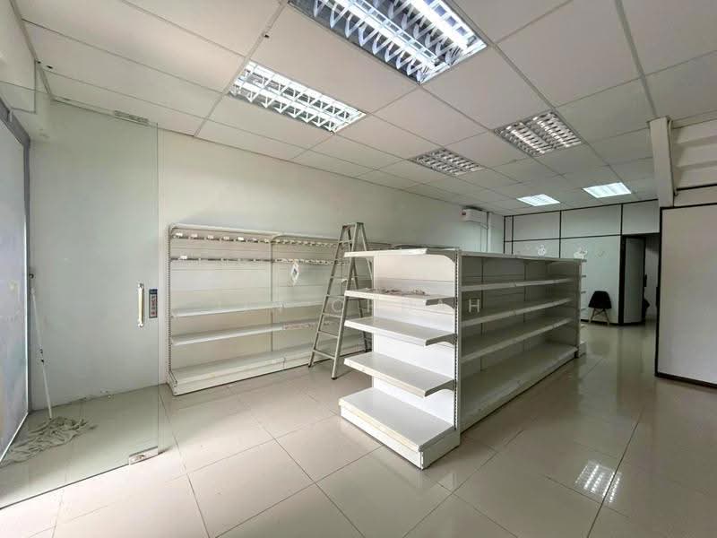 Shop for Sale in Ayer Itam (Penang) - Jin Chuah - Interior - PropertyGuru.com.my