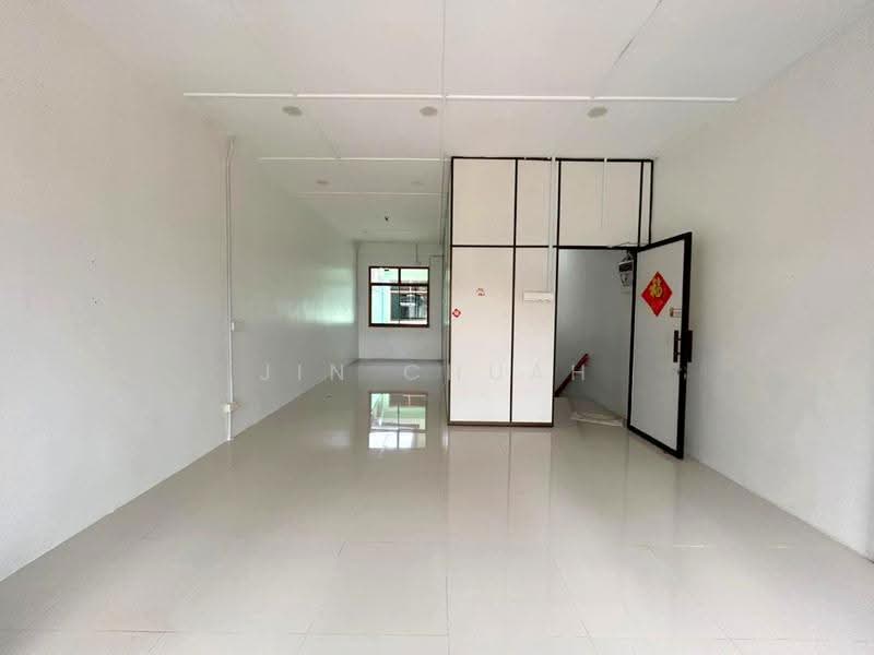 Shop for Sale in Ayer Itam (Penang) - Jin Chuah - Interior - PropertyGuru.com.my