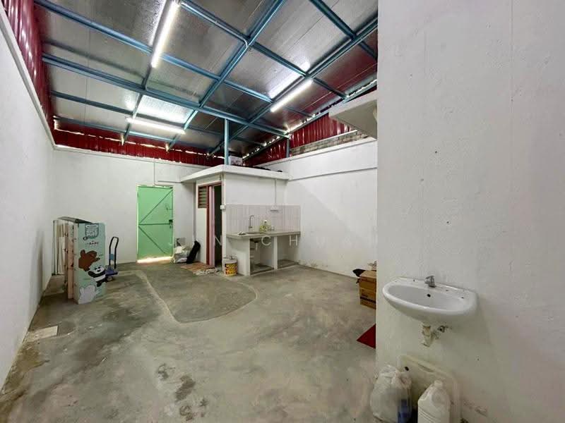 Shop for Sale in Ayer Itam (Penang) - Jin Chuah - Interior - PropertyGuru.com.my