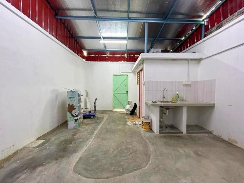 Shop for Sale in Ayer Itam (Penang) - Jin Chuah - Interior - PropertyGuru.com.my