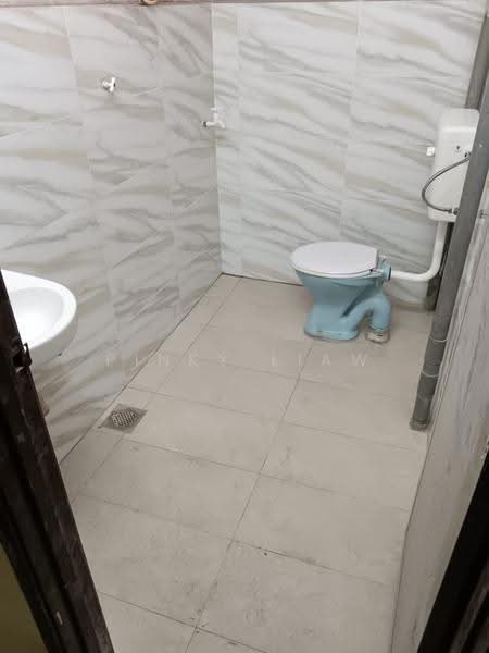 Rumah Teres 2-Tingkat untuk Disewa di Taman Klang Utama (Kapar) - Pinky Liaw - Bathroom - PropertyGuru.com.my